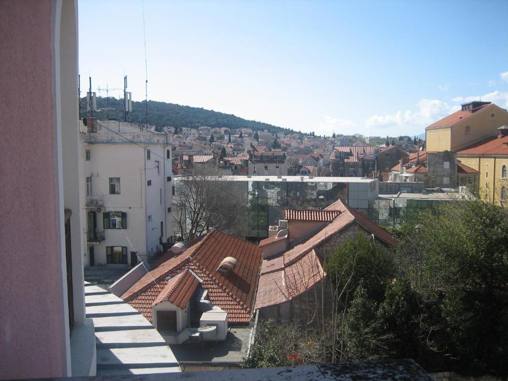 Split Central Guesthouse Bagian luar foto